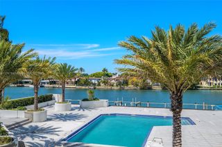 5500 Collins Ave 304, Miami Beach, FL 33140