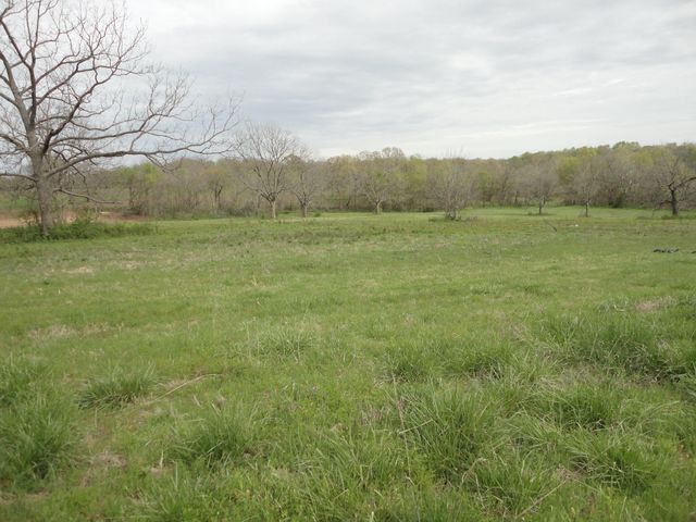 62325 E 270 Road, Grove, OK 74344