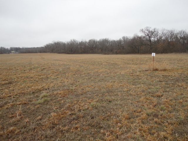 62325 E 270 Road, Grove, OK 74344