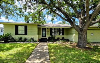 515 Deforrest St, Corpus Christi, TX 78404