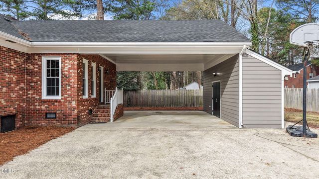 4004 Benjamin Court, Rocky Mount, NC 27803