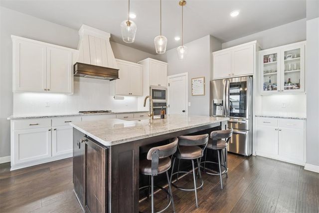 906 Mount Irving Way, Norman, OK 73071