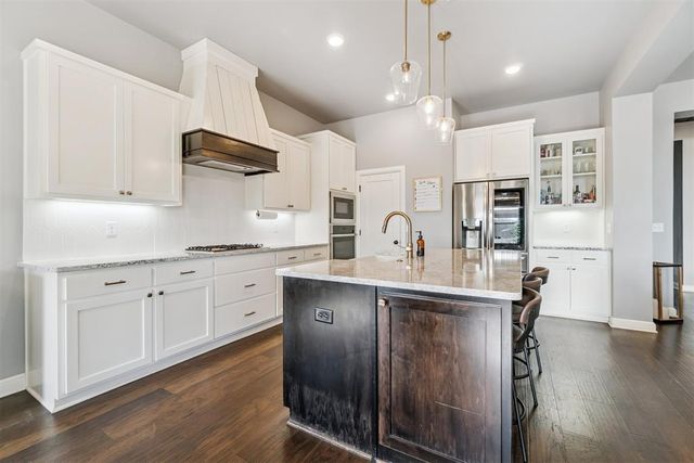 906 Mount Irving Way, Norman, OK 73071