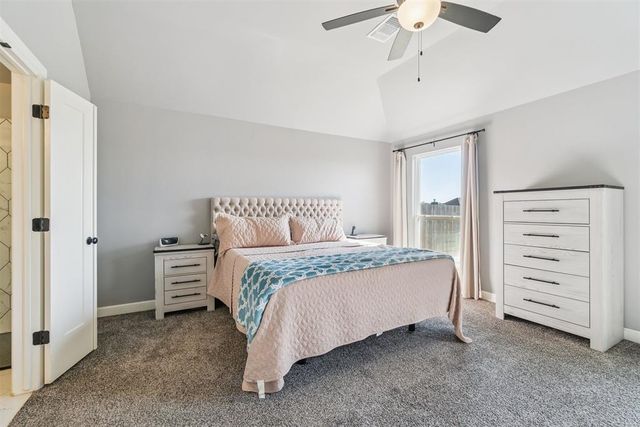 906 Mount Irving Way, Norman, OK 73071