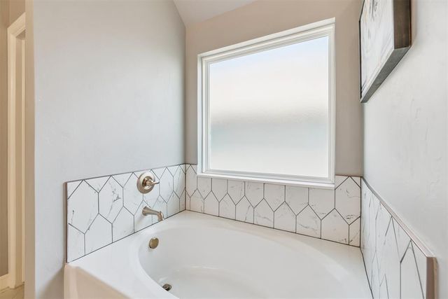 906 Mount Irving Way, Norman, OK 73071