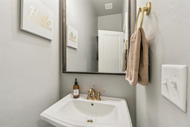 906 Mount Irving Way, Norman, OK 73071