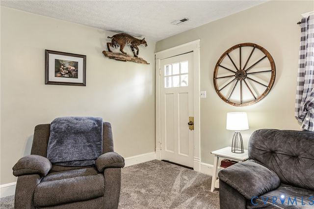 2901 New Kent Hwy, Quinton, VA 23141