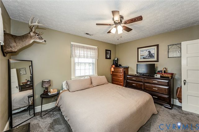 2901 New Kent Hwy, Quinton, VA 23141