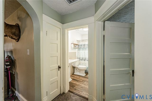 2901 New Kent Hwy, Quinton, VA 23141