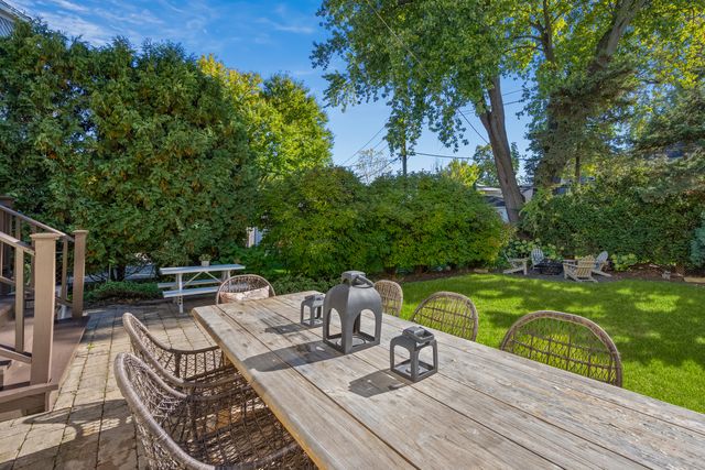 1923 Greenwood Avenue, Wilmette, IL 60091