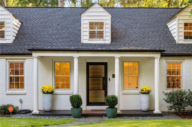 2058 Lyle Avenue, College Park, GA 30337