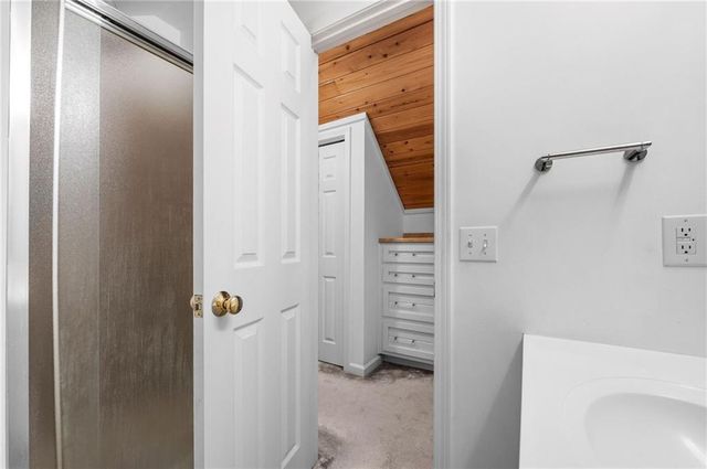 2058 Lyle Avenue, College Park, GA 30337