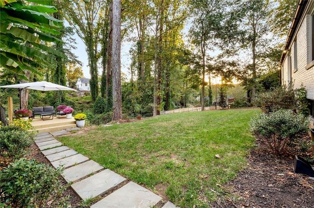 2058 Lyle Avenue, College Park, GA 30337