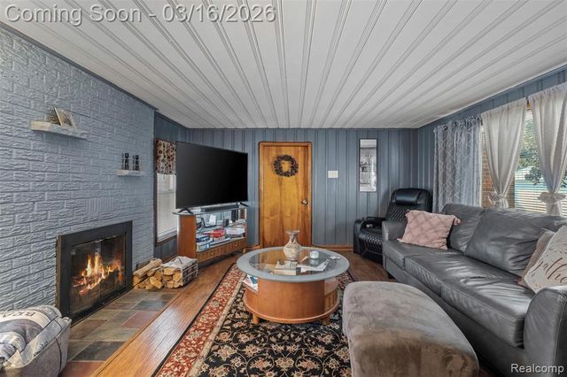 13565 Arnold, Redford, MI 48239