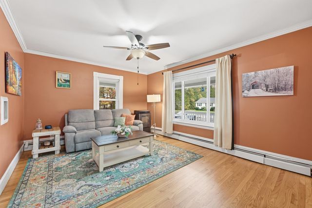 10 Brady Avenue, Salem, NH 03079