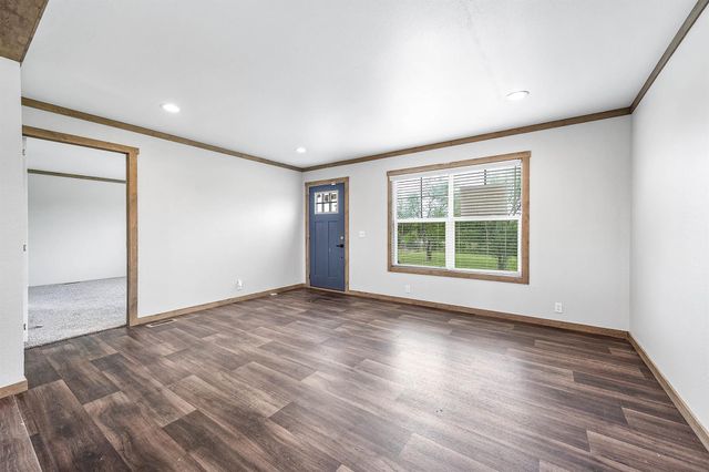 1005 County Road 643, Damon, TX 77430