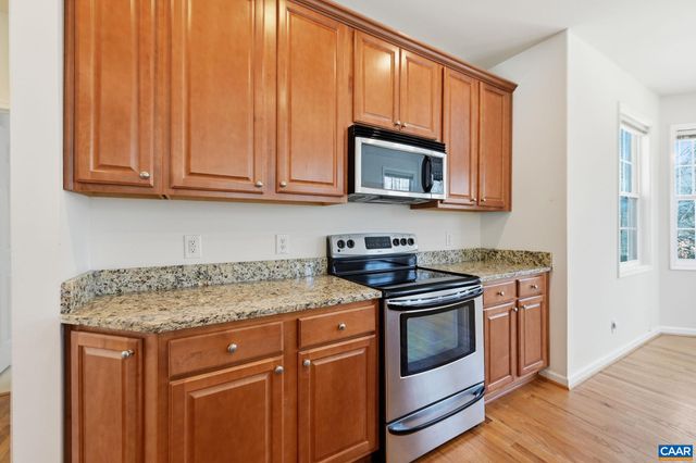 376 LAKE DR, Ruckersville, VA 22968