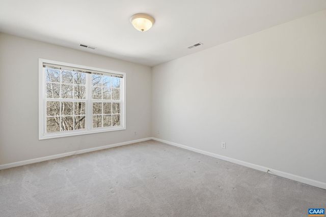 376 LAKE DR, Ruckersville, VA 22968