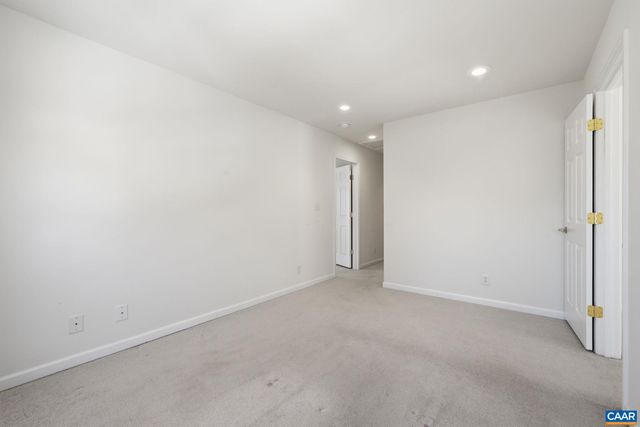 376 LAKE DR, Ruckersville, VA 22968