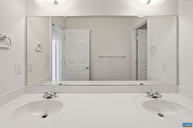 376 LAKE DR, Ruckersville, VA 22968