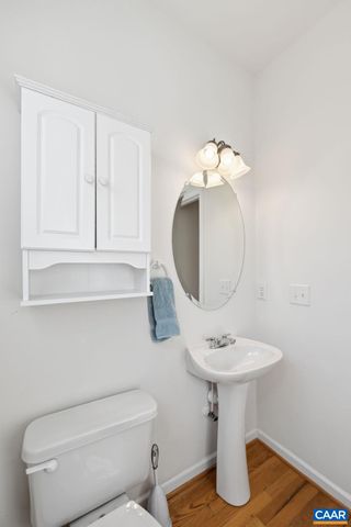 376 LAKE DR, Ruckersville, VA 22968