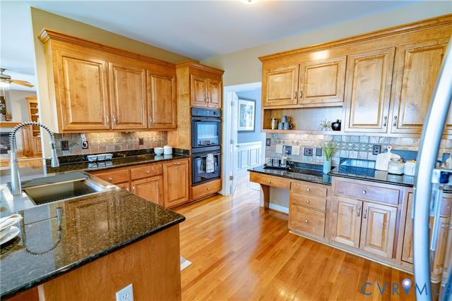 4111 Rockridge Pl, Chester, VA 23831