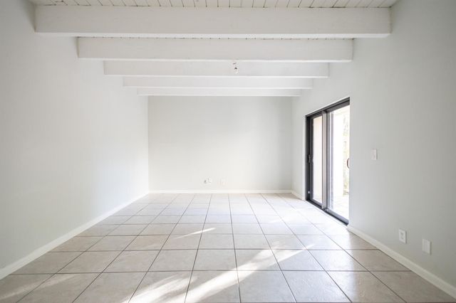 1640 Shaker Circle, Wellington, FL 33414