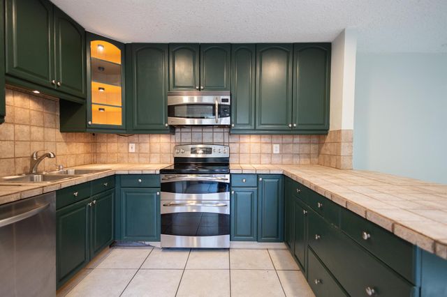 1640 Shaker Circle, Wellington, FL 33414