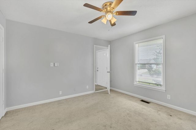 2809 Teakwood Dr, Clarksville, TN 37040