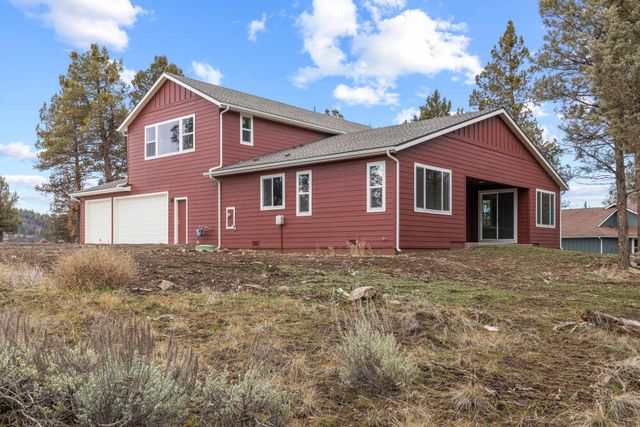 1217 Vine Maple Drive, Klamath Falls, OR 97601