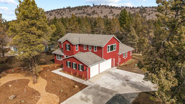 1217 Vine Maple Drive, Klamath Falls, OR 97601