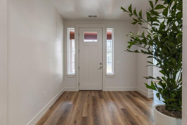 1217 Vine Maple Drive, Klamath Falls, OR 97601