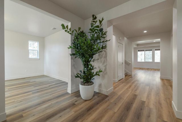 1217 Vine Maple Drive, Klamath Falls, OR 97601