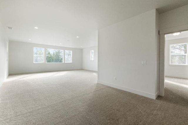 1217 Vine Maple Drive, Klamath Falls, OR 97601