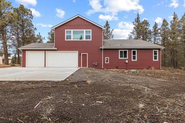 1217 Vine Maple Drive, Klamath Falls, OR 97601