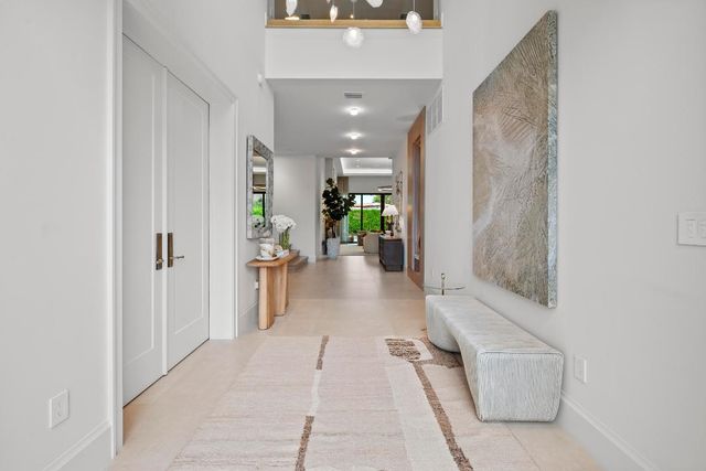 401 NE 2nd Street, Boca Raton, FL 33432