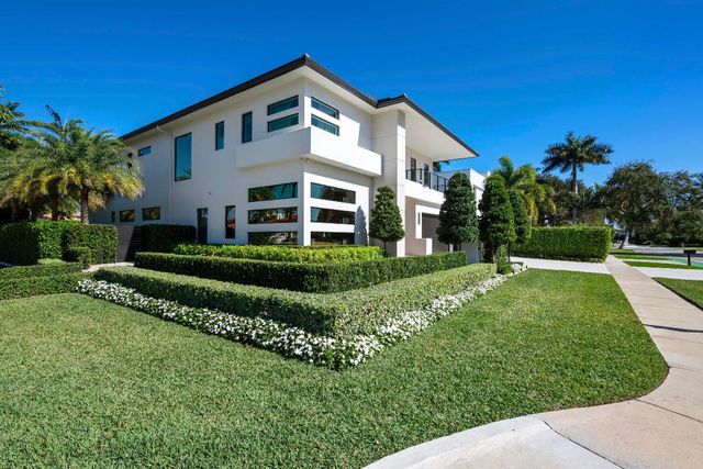401 NE 2nd Street, Boca Raton, FL 33432