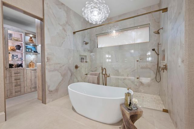 401 NE 2nd Street, Boca Raton, FL 33432