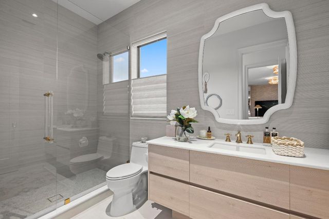 401 NE 2nd Street, Boca Raton, FL 33432