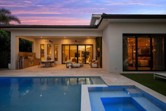 401 NE 2nd Street, Boca Raton, FL 33432