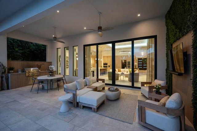 401 NE 2nd Street, Boca Raton, FL 33432