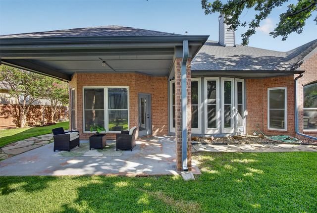 805 Doral Drive, Mansfield, TX 76063