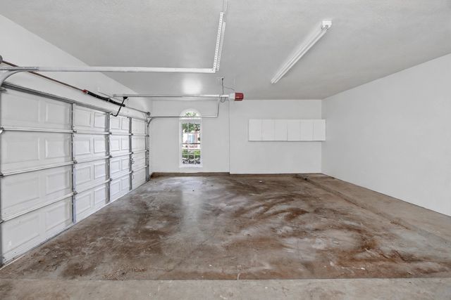 805 Doral Drive, Mansfield, TX 76063