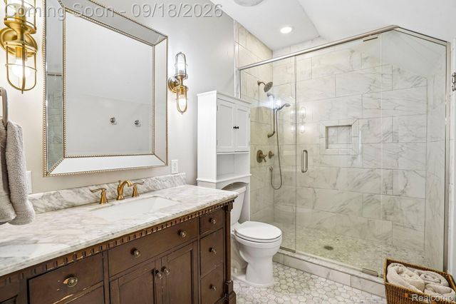 319 E Commerce Street, Milford Village, MI 48381
