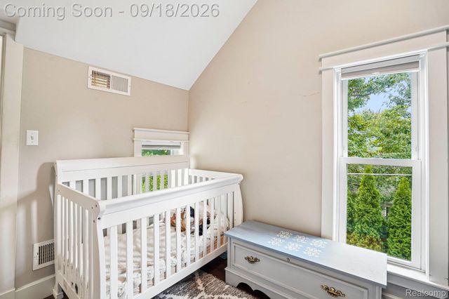 319 E Commerce Street, Milford Village, MI 48381