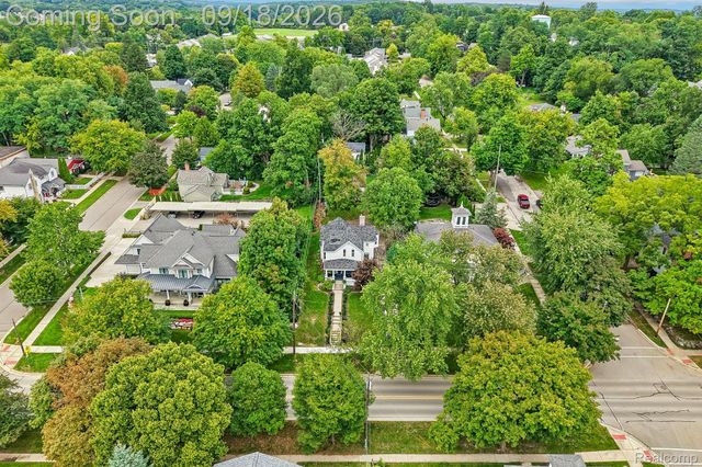 319 E Commerce Street, Milford Village, MI 48381