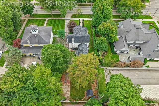 319 E Commerce Street, Milford Village, MI 48381
