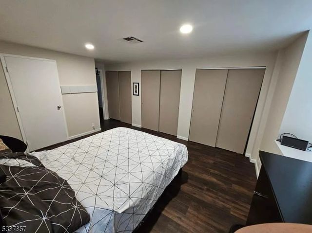 54 W Cherry St 101, Rahway City, NJ 07065