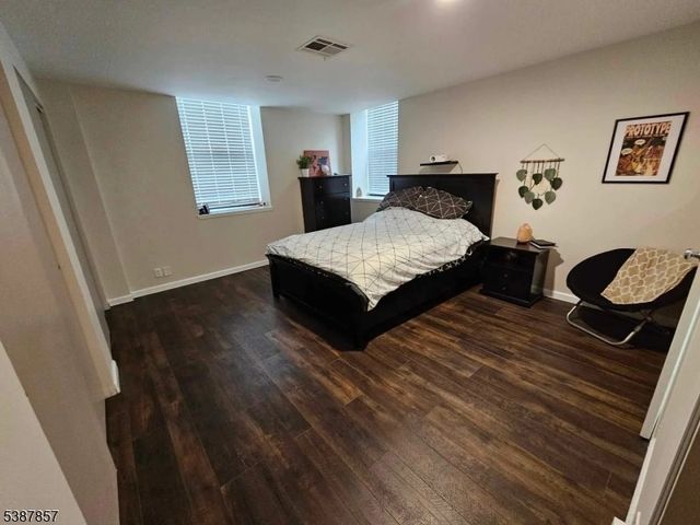 54 W Cherry St 101, Rahway City, NJ 07065