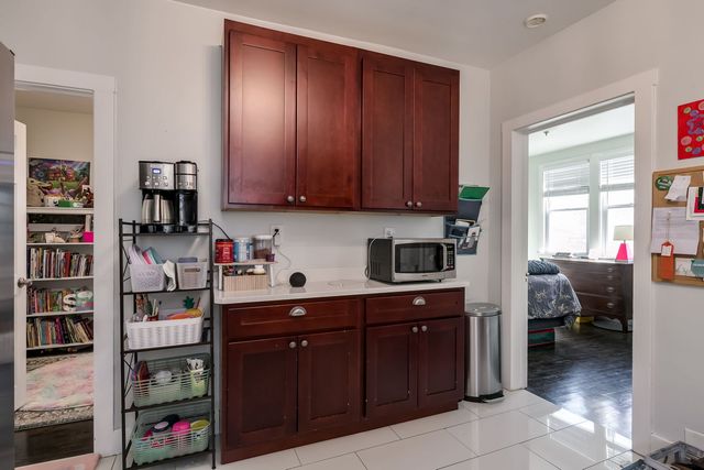 526 N Lombard Avenue, Oak Park, IL 60302